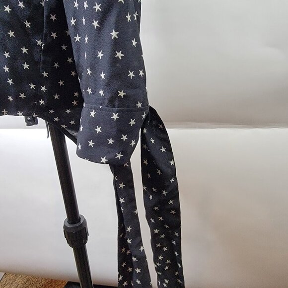 Madewell 100% Silk Star Print Blouse M Black White | Tie Sleeve, Button Front - Picture 11 of 16